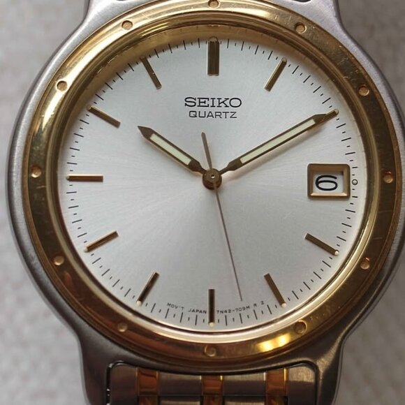 Seiko Quartz 7N42-7041 Two-Tone Day Date 36mm Original Bracelet Japan Working - Picture 7 of 7